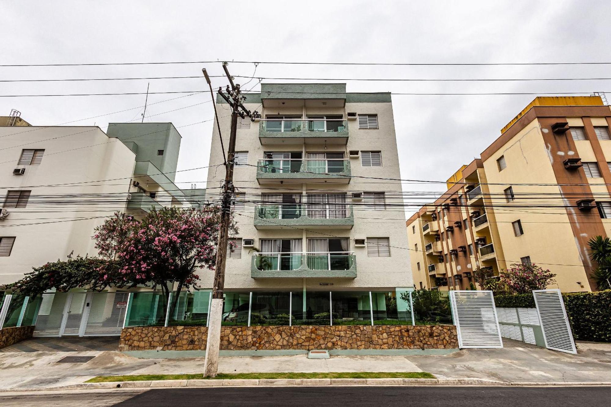 Apto Na Enseada Excelente Localizacao, 500M Da Praia, Garagem, Ar Condicionado Portaria 24 Horas Guarujá Exteriör bild