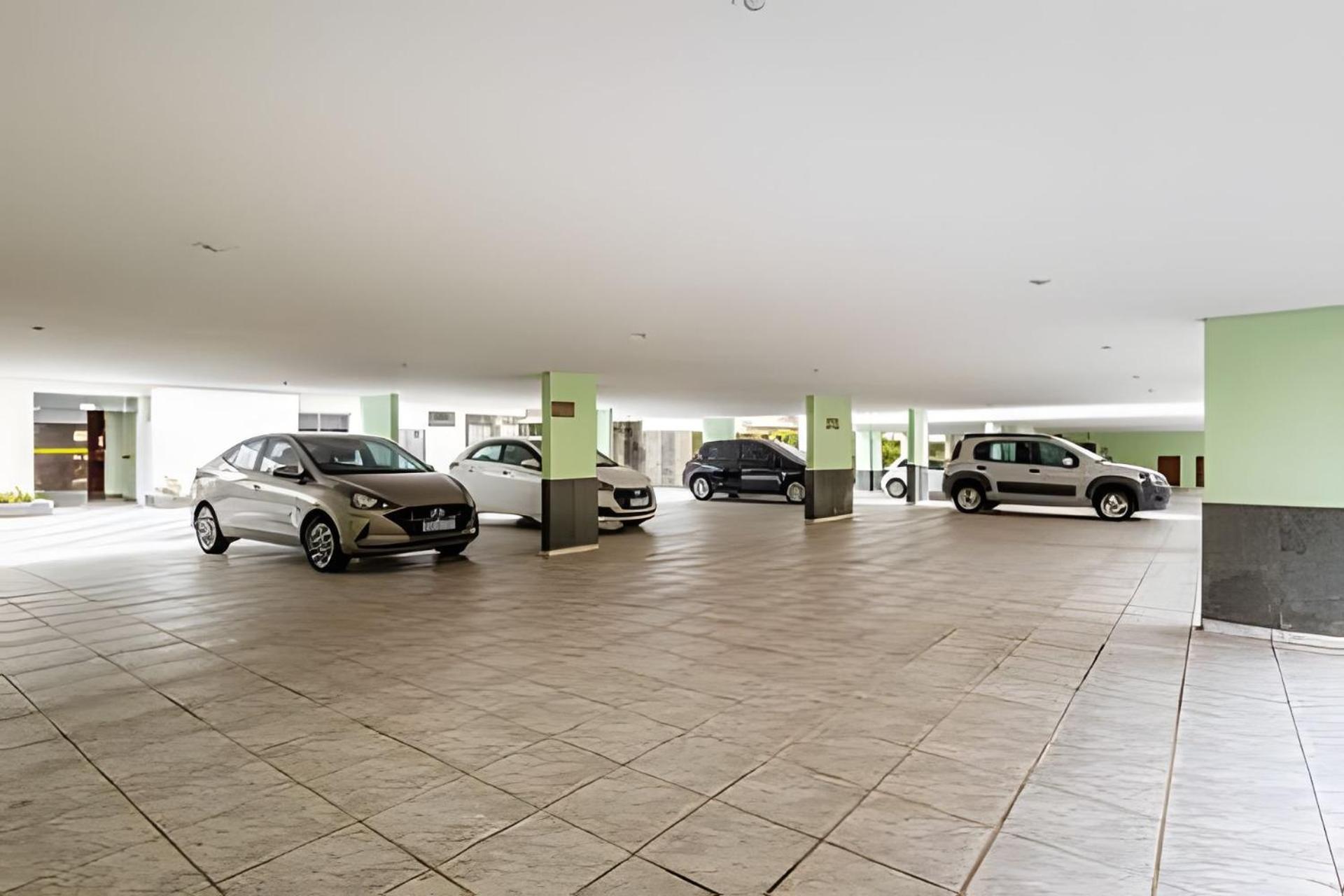 Apto Na Enseada Excelente Localizacao, 500M Da Praia, Garagem, Ar Condicionado Portaria 24 Horas Guarujá Exteriör bild