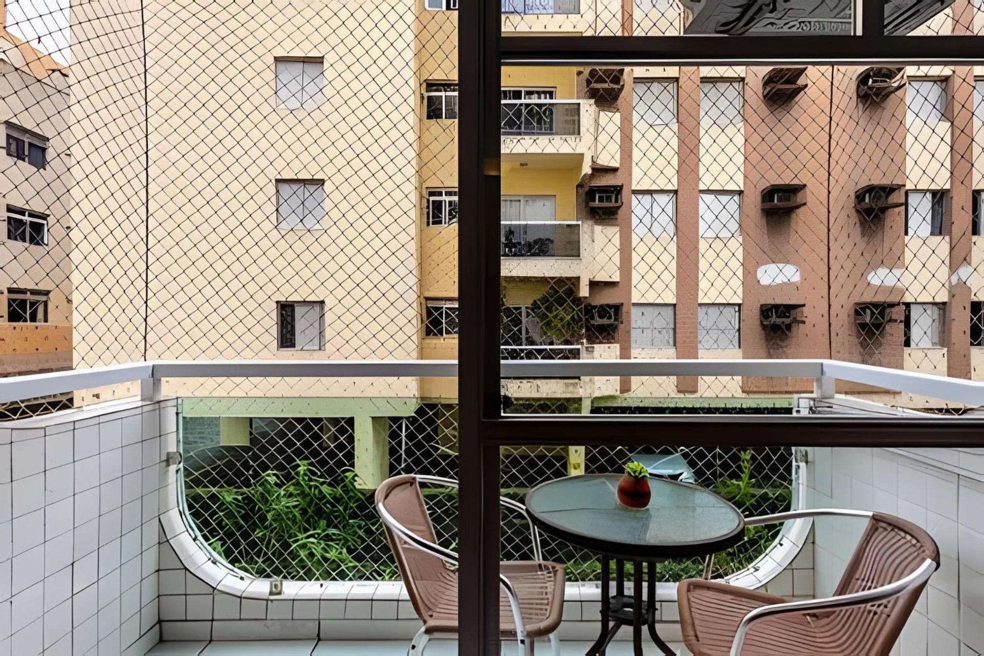 Apto Na Enseada Excelente Localizacao, 500M Da Praia, Garagem, Ar Condicionado Portaria 24 Horas Guarujá Exteriör bild