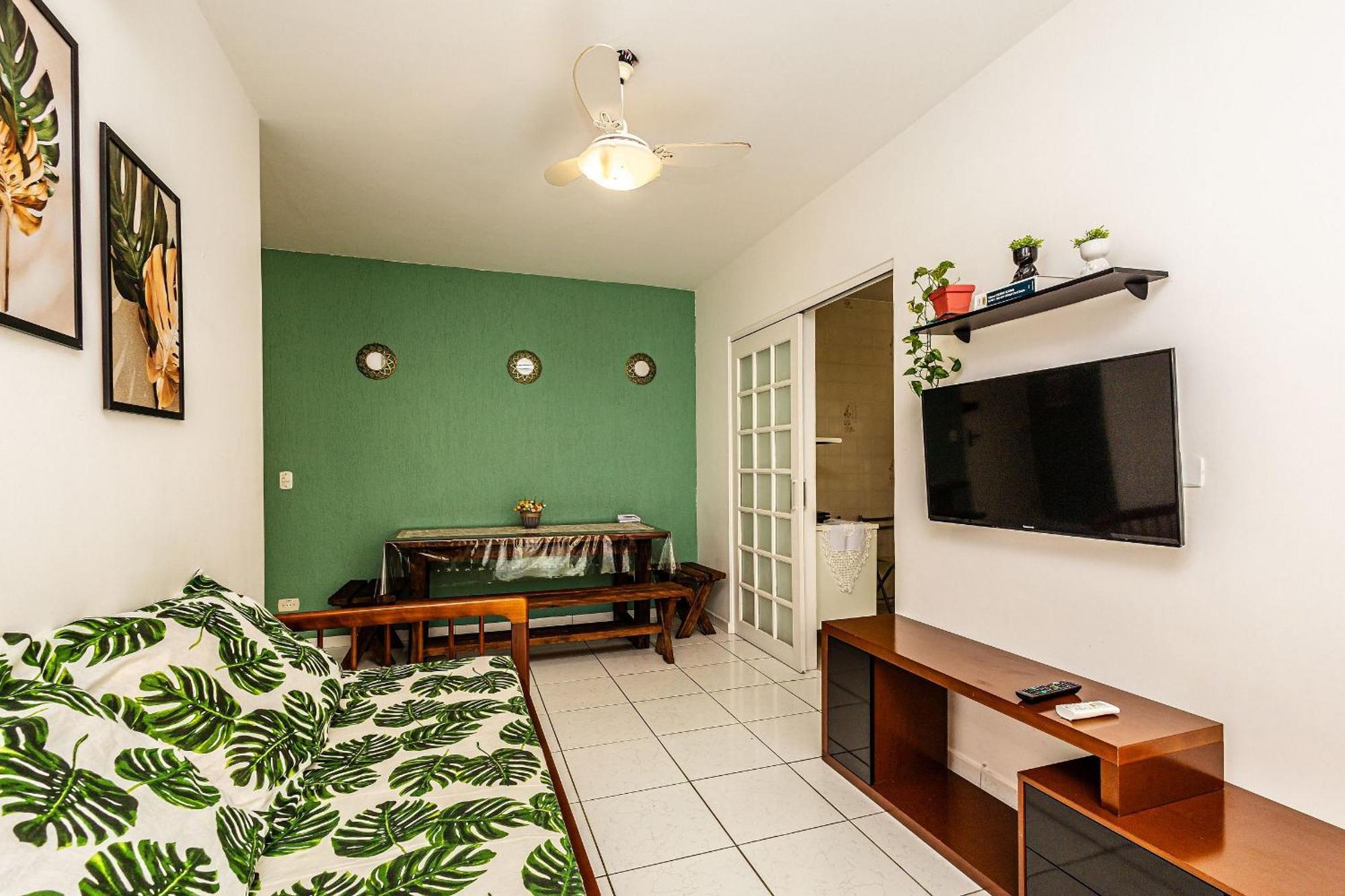 Apto Na Enseada Excelente Localizacao, 500M Da Praia, Garagem, Ar Condicionado Portaria 24 Horas Guarujá Exteriör bild