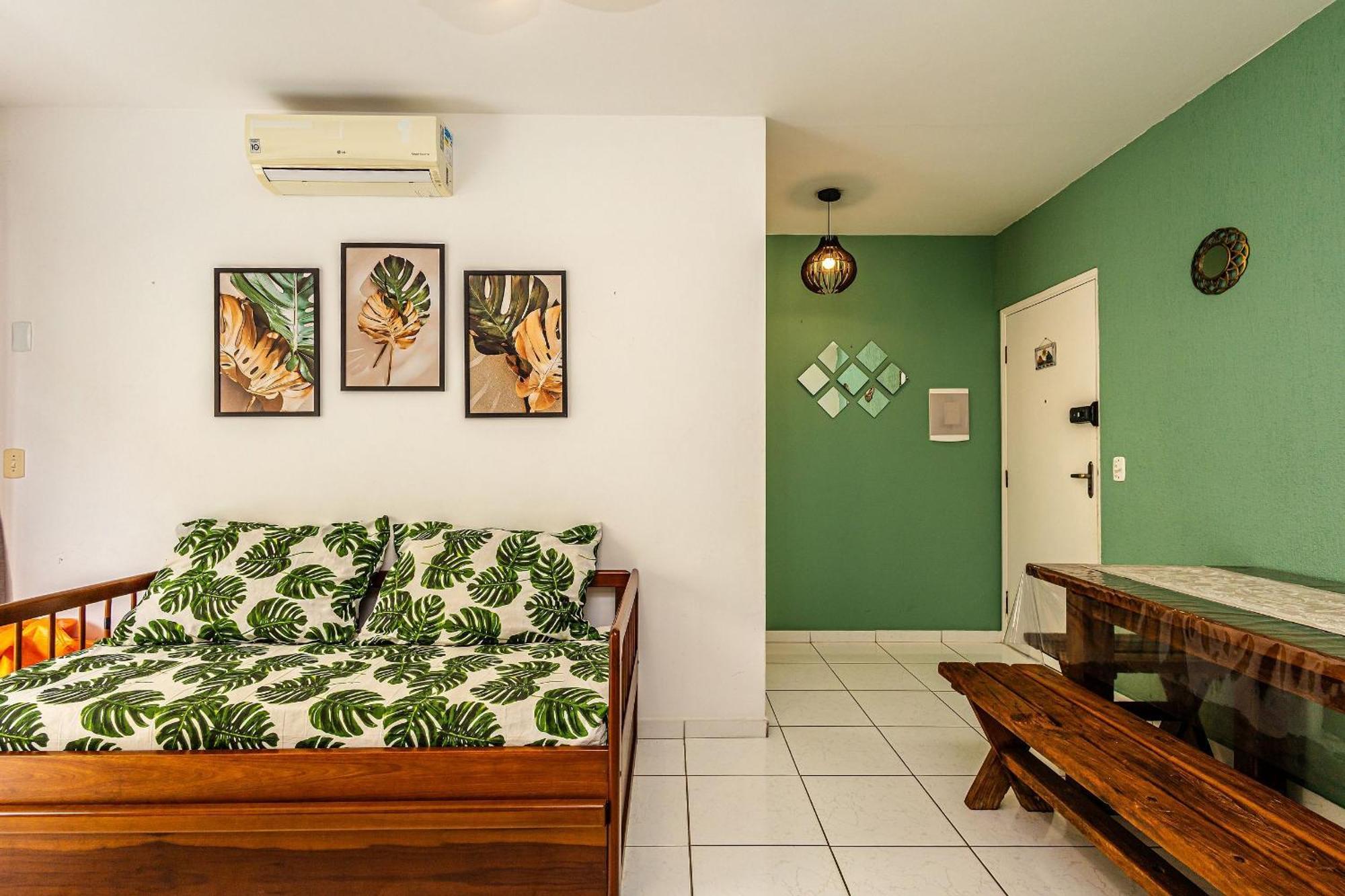 Apto Na Enseada Excelente Localizacao, 500M Da Praia, Garagem, Ar Condicionado Portaria 24 Horas Guarujá Exteriör bild